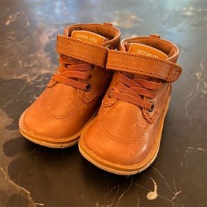 Stride Rite Leather Quinn Boots (Sierra Color)